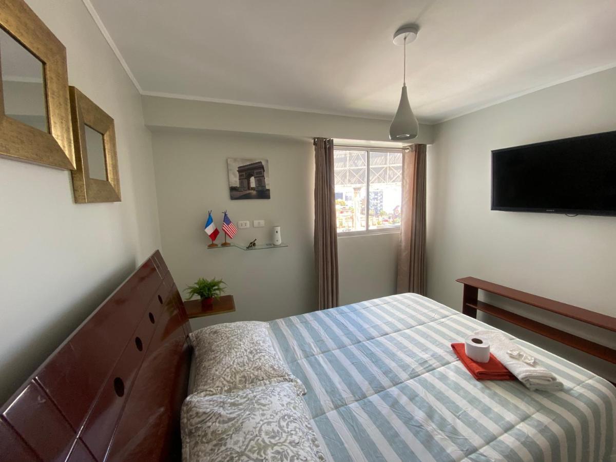 Departamento En Miraflores Con Surquillo ليما المظهر الخارجي الصورة