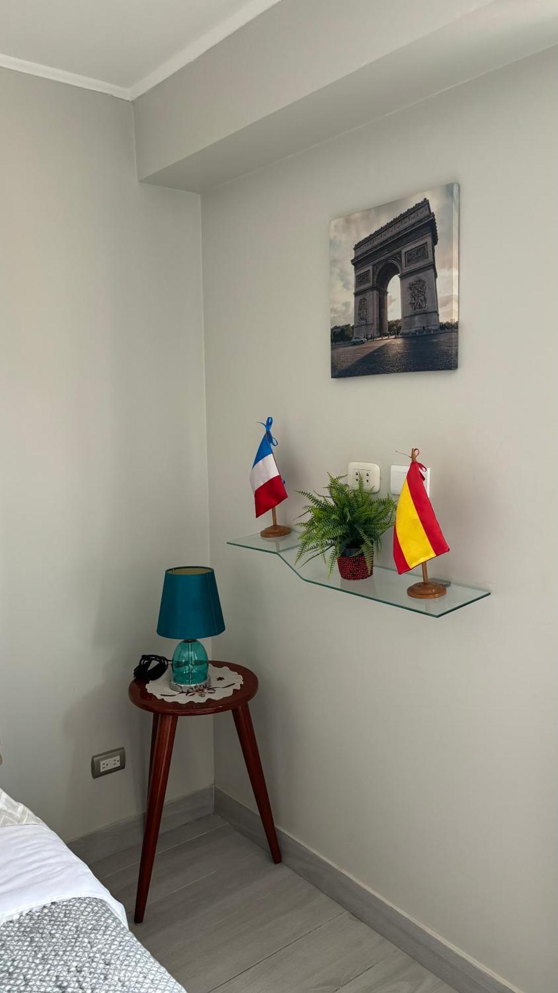 Departamento En Miraflores Con Surquillo ليما المظهر الخارجي الصورة